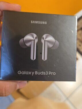 Samsung Galaxy Buds3 Pro Wireless Bluetooth Earbuds ANC Noise Cancelling New